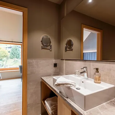 Montafon By Alps Aparthotel Schruns